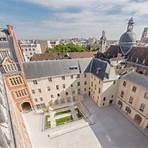 catholic university of paris english2