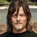 Who plays Daryl Dixon in 'the Walking Dead' Season 11?4