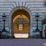 buckingham palace united kingdom tour tickets price increase prices1