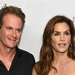 who is cindy crawford married to2