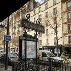 17th arrondissement of Paris, France1
