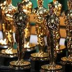 Who has won a statuette at the Oscars?1