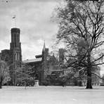 When did the Smithsonian Castle become a National Historic Landmark?2