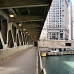 where does the movie regression take place in chicago4