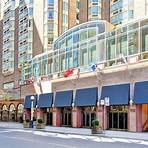 Is the DoubleTree by Hilton Hotel Toronto Downtown a good hotel?3