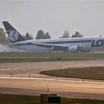 LOT Polish Airlines4
