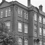 Manchester Metropolitan University History wikipedia1