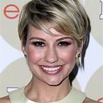 What is Chelsea Kane's hairstyle?3