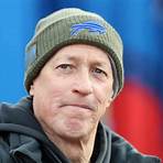 What college did Jim Kelly go to?1