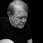How old was Glen Campbell when he died?1