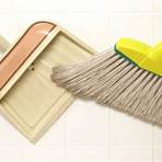 what are the different types of brooms made2