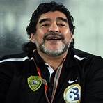 How many siblings does Diego Maradona have?1