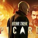 Which Star Trek cast members will join Picard in 2022?3