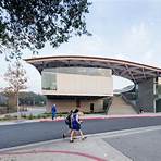 pomona college gate steel frame house2