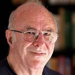 Clive James2