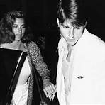 When did Tom Cruise & Mimi Rogers split?2