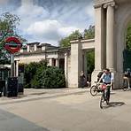 Which London Underground stations are near Hyde Park & Kensington Gardens?3