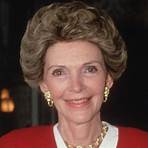 nancy reagan young2