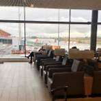 does madrid airport have a lounge access3