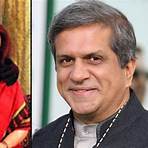 Who is Darshan Jariwala wife Apara Mehta?4