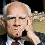 Was Alberto Moravia married?3