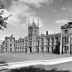 Queen's University Belfast wikipedia1