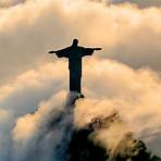 Do you need a tour guide in Rio de Janeiro?1