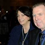 Timothy Spall spouse3