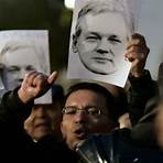 julian assange biografia2