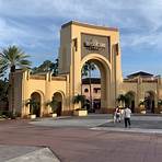 Do hotel guests get in early at Universal Studios & Islands of adventure?2