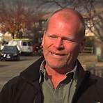 Mike Holmes4