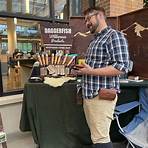 character artist at the fare market in pittsburgh4