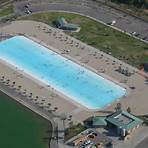 the world's biggest swimming pool4
