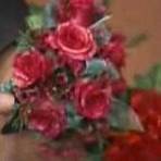 Are flower arrangements fulfilled and delivered by local florists from Milwaukee?4