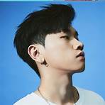 Lay Your Head on Me Crush (singer)5