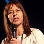 How old is Kate Dickie from game of Thrones?4