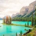 What is the relative location of Alberta Canada?2