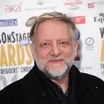 Simon Russell Beale4