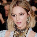 What is Katharine McPhee famous for?4