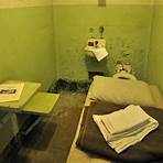 al capone alcatraz prison cell pictures of luis romero1