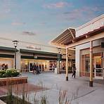 Where can I find a machine at Chicago Premium Outlets?1