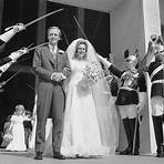 who was camilla first husband2