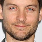 why did tobey maguire divorce2