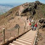 Which is the best way to get to Mount Vesuvius?2