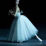 The Bolshoi Ballet: Live From Moscow - Class Concert and Giselle3