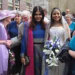 What did Ayesha Dharker wear to her church wedding?1