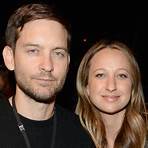 why did tobey maguire divorce4