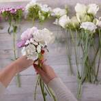 How to make a beautiful bridal bouquet?4
