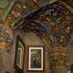 How many rooms does Fonthill Castle have?4