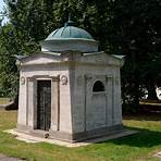 Novodevichy Cemetery wikipedia3